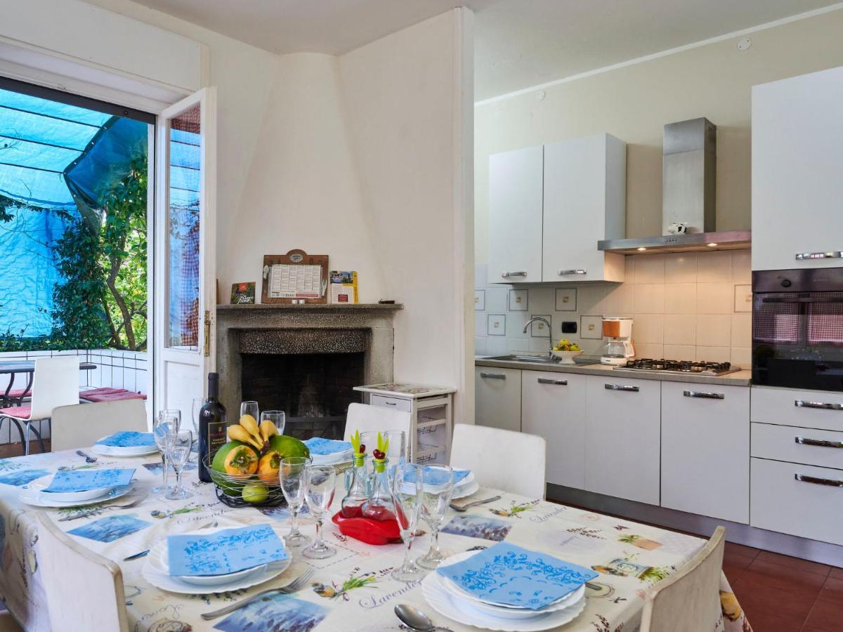 Holiday Home Villa Giulia By Interhome Дервио Екстериор снимка